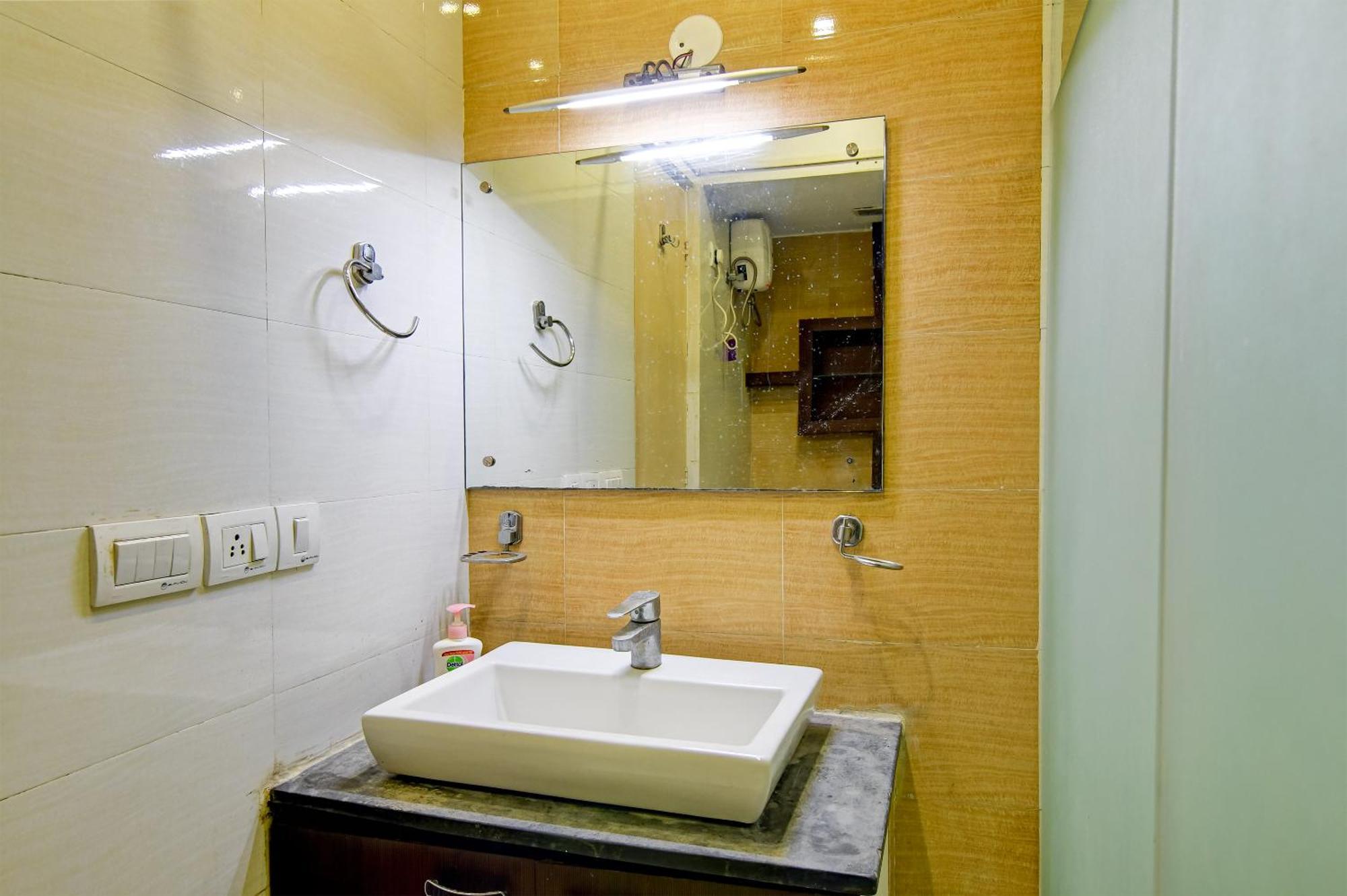 Hotel Urban Asia Колката Екстериор снимка